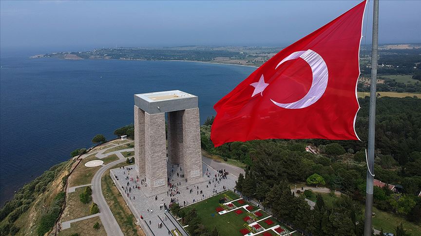  İSTİKLÂL MARŞI​ canakkale-sehitligi-turk-bayragi-istiklal-marsi