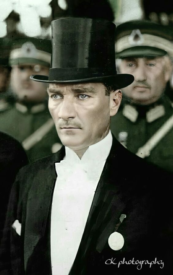  Mustafa Kemal Atatürk! Resimleri, Fotoğrafları, Kapak resimleri ve Telefon Resimleri. kemal-ataturk-mustafa-kemal