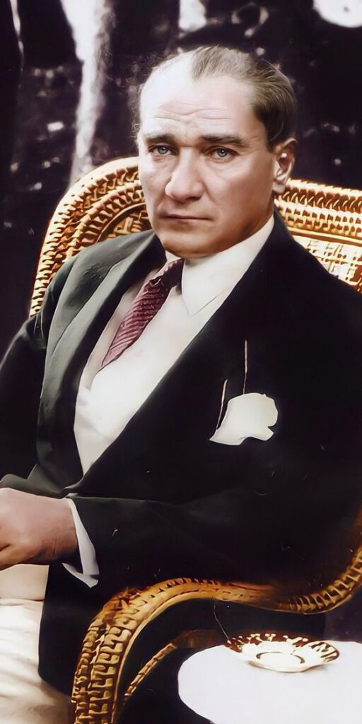  Mustafa Kemal Atatürk! Resimleri, Fotoğrafları, Kapak resimleri ve Telefon Resimleri. mustafa-kemal-ataturk-neler-yapti-512x1024